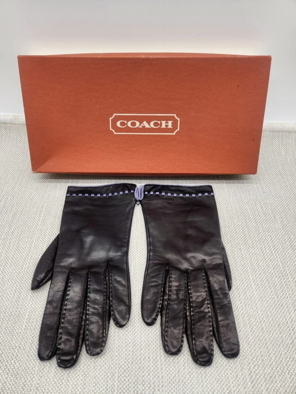 Coach Size 7 Gloves Vintage Black Leather Silk Lined Made In Italy